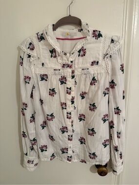 Boden White Floral Ruffle Collar Button-Up Top